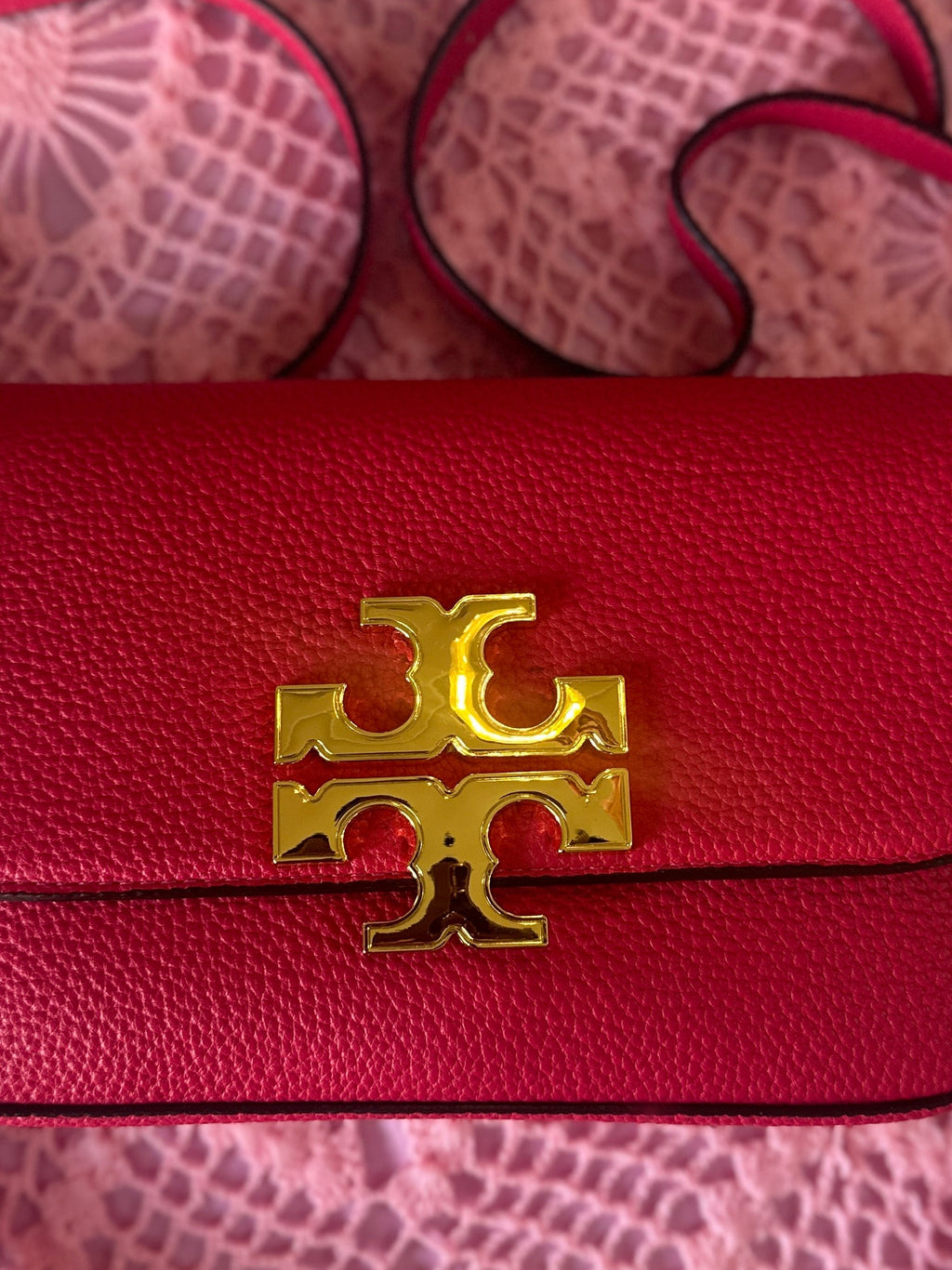 T0ry Burch Clutch - Red