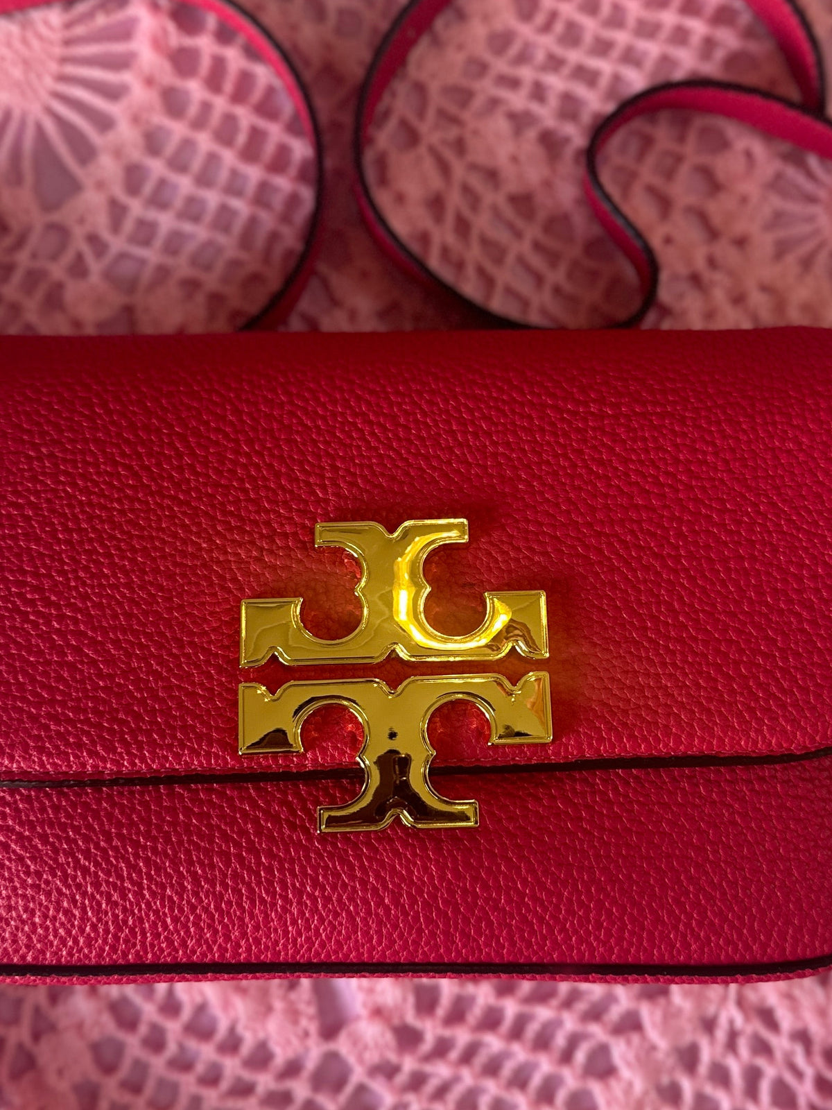 T0ry Burch Clutch - Red