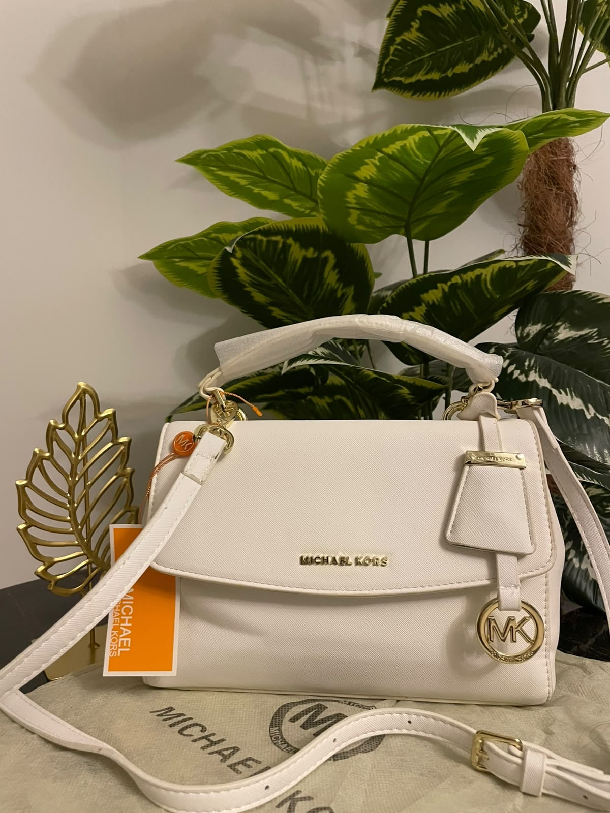 Mich@el kors Crossbody Leather Bag - White